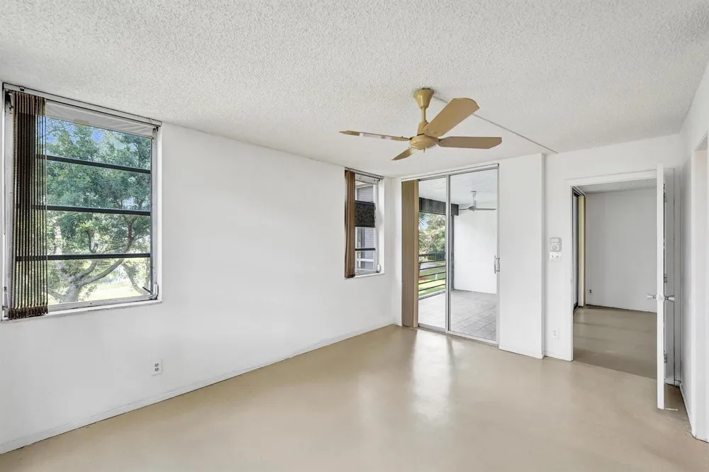 1811 SABAL PALM DRIVE #203 Davie, FL 33324