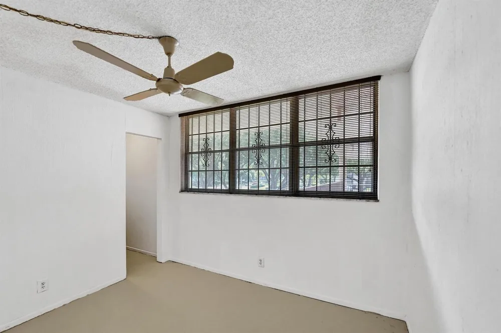1811 SABAL PALM DRIVE #203 Davie, FL 33324