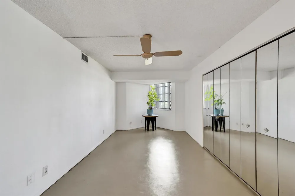 1811 SABAL PALM DRIVE #203 Davie, FL 33324