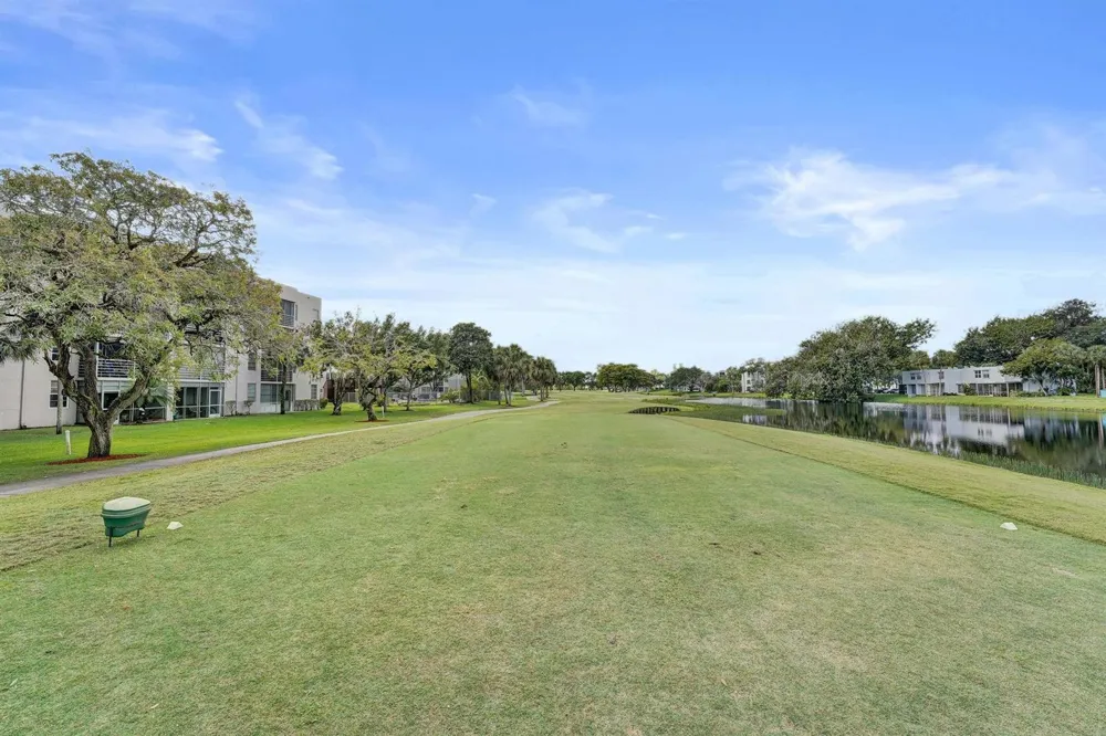 1811 SABAL PALM DRIVE #203 Davie, FL 33324