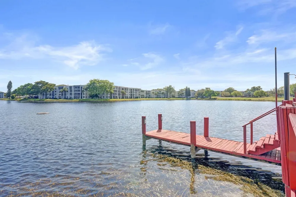 1811 SABAL PALM DRIVE #203 Davie, FL 33324