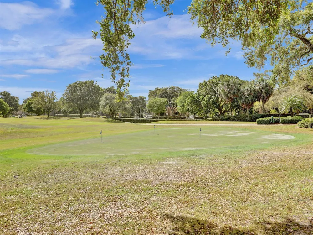 1811 SABAL PALM DRIVE #203 Davie, FL 33324