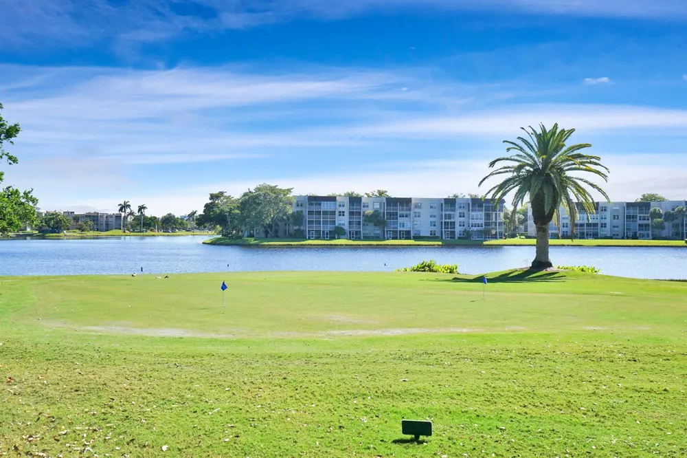 1811 SABAL PALM DRIVE #203 Davie, FL 33324