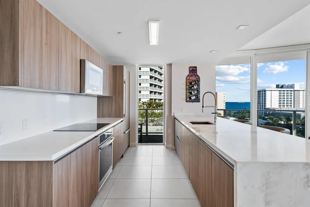 401 BIRCH ROAD #800 Fort Lauderdale, FL 33304