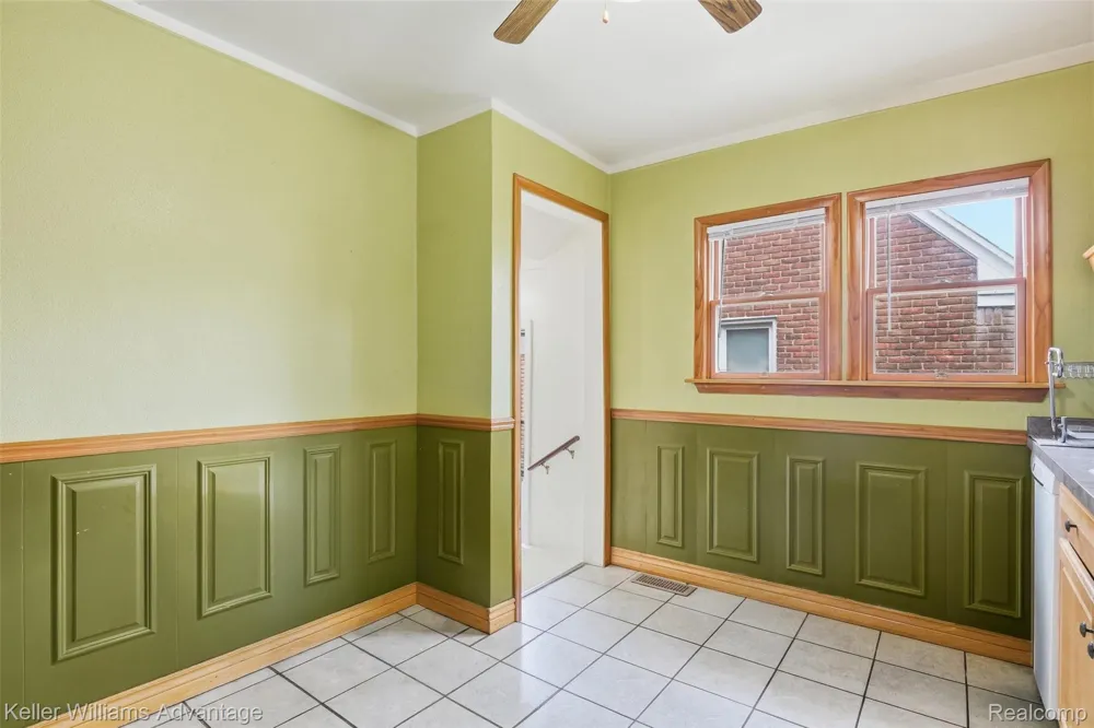 1649 Hollywood Street Dearborn City, MI 48124