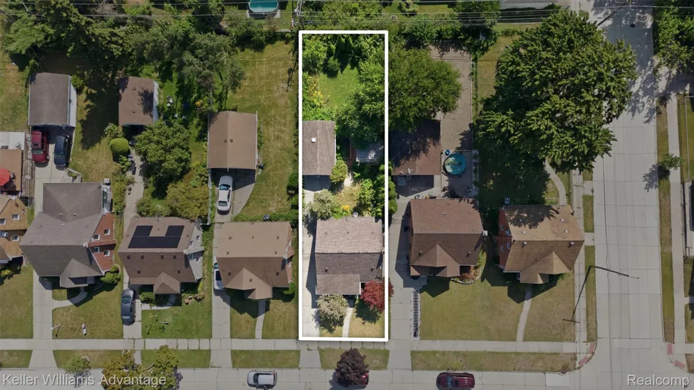 1649 Hollywood Street Dearborn City, MI 48124