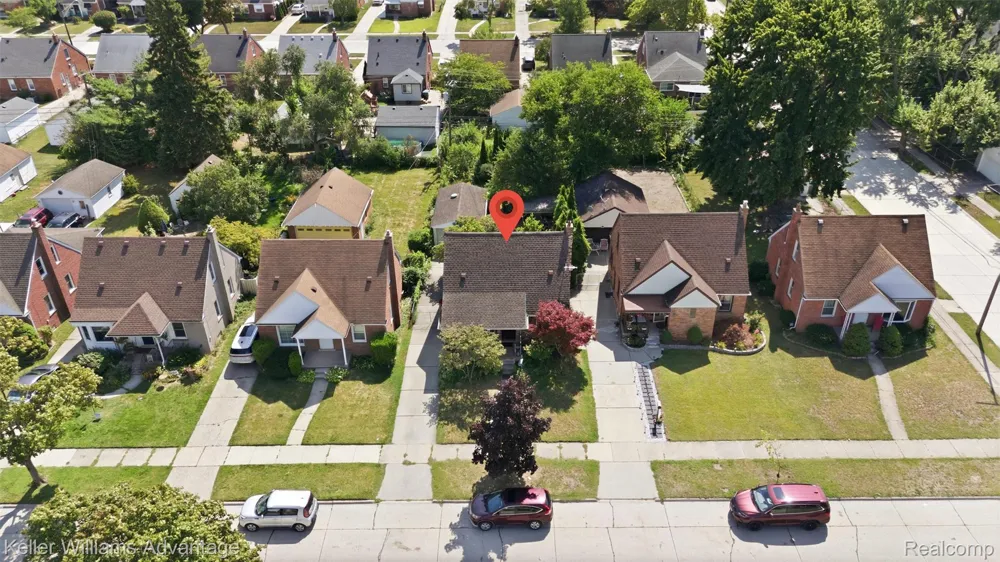 1649 Hollywood Street Dearborn City, MI 48124