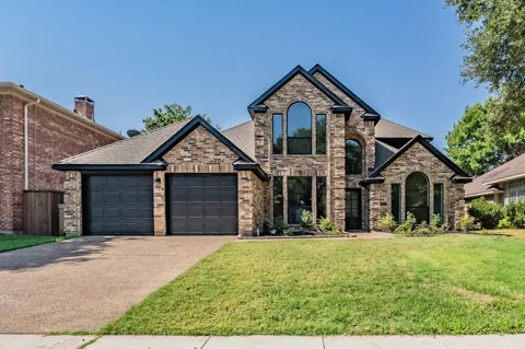 5203 Briar Ridge Circle