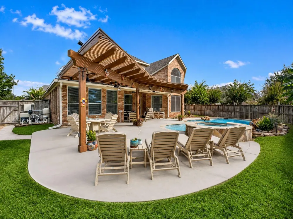 2307 Haven Manor Court Sugar Land, TX 77479