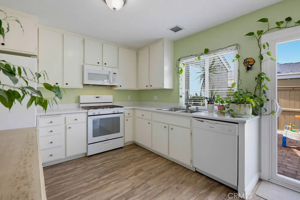 59 Thicket #41 Irvine, CA 92614