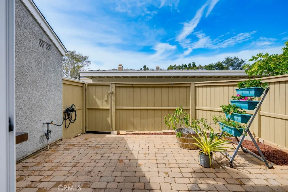 59 Thicket #41 Irvine, CA 92614