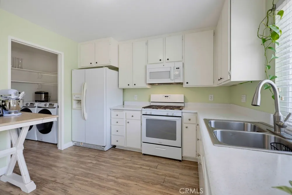 59 Thicket #41 Irvine, CA 92614