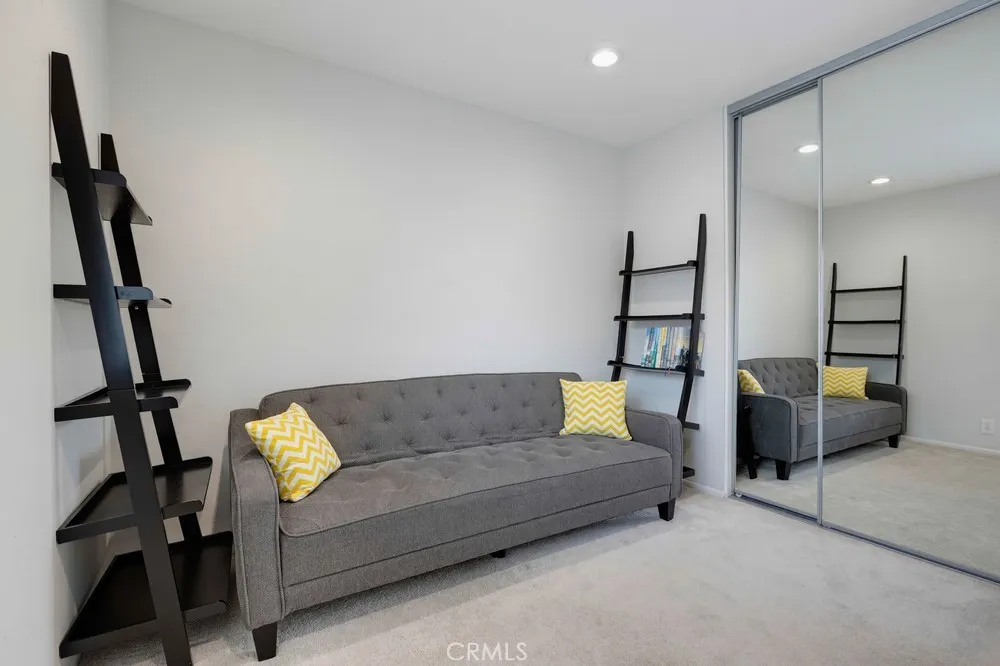 59 Thicket #41 Irvine, CA 92614
