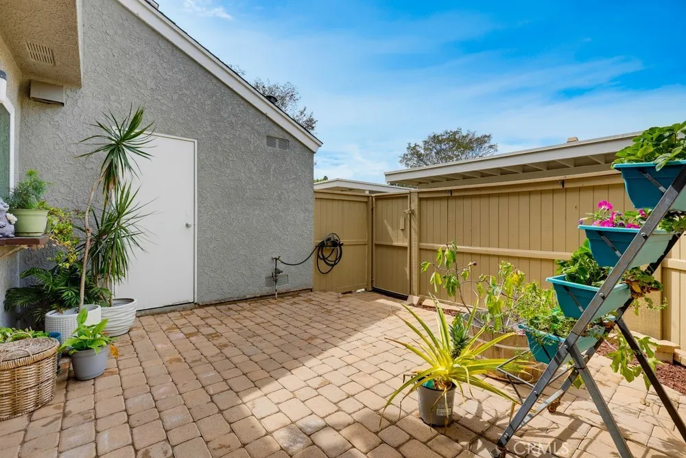 59 Thicket #41 Irvine, CA 92614