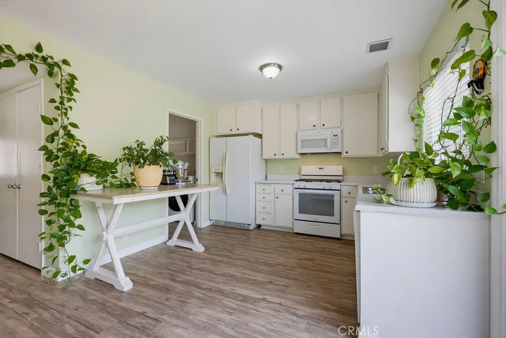 59 Thicket #41 Irvine, CA 92614