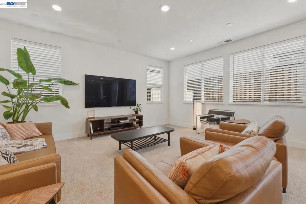 385 Ramos Ranch Rd Oakley, CA 94561