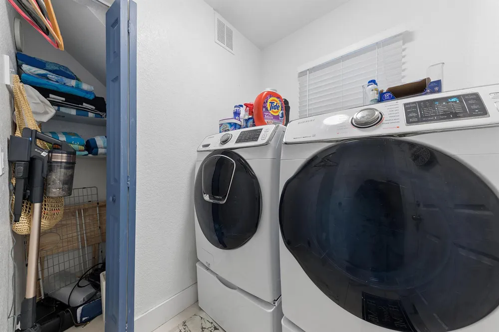 4176 Torres Circle West Palm Beach, FL 33409