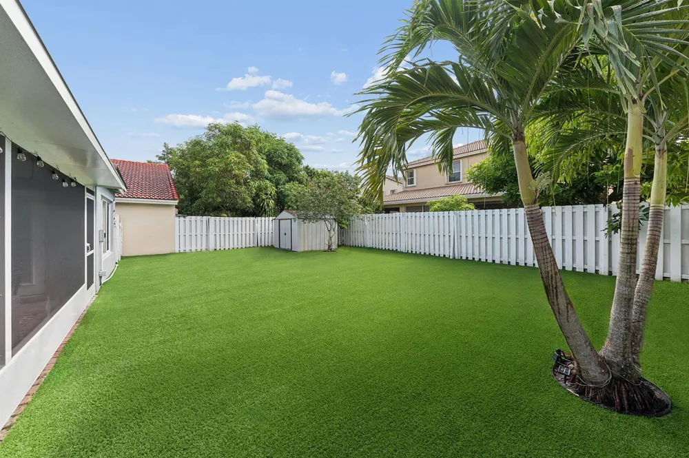 4176 Torres Circle West Palm Beach, FL 33409