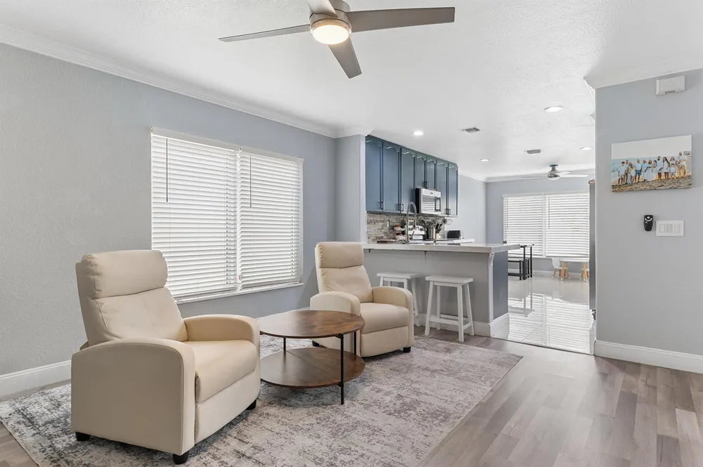 4176 Torres Circle West Palm Beach, FL 33409