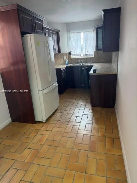 5924 W 21st Ct Hialeah, FL 33016