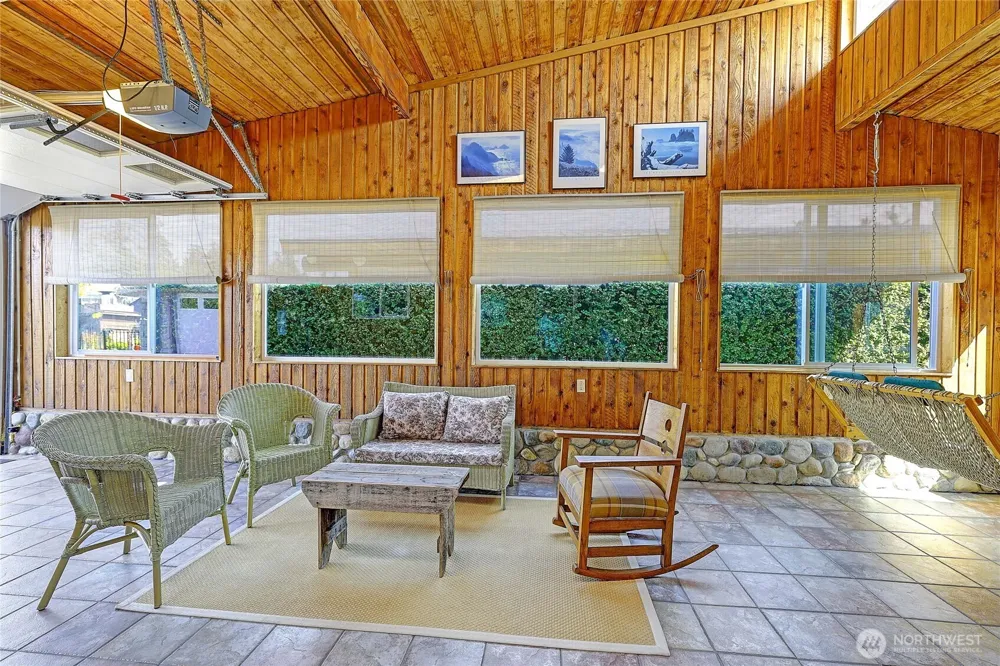 870 Livingston Bay Shore Drive Camano Island, WA 98282