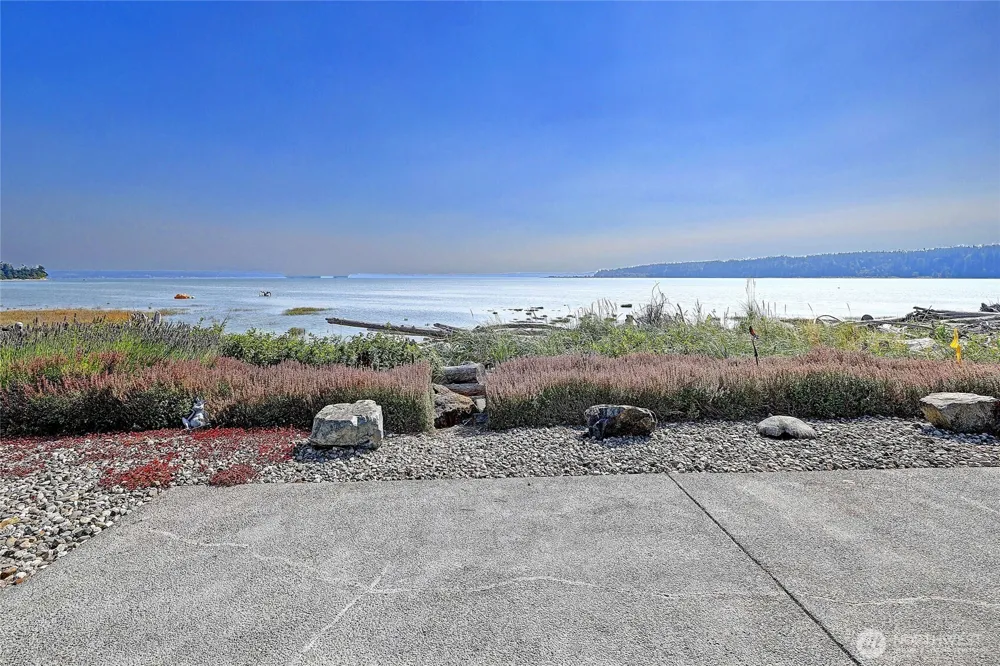 870 Livingston Bay Shore Drive Camano Island, WA 98282