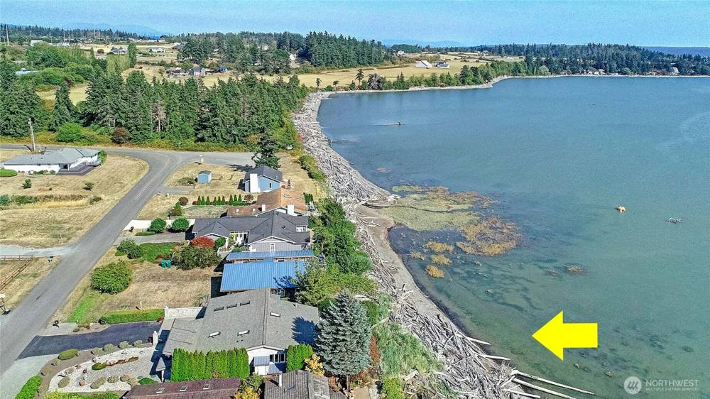870 Livingston Bay Shore Drive Camano Island, WA 98282