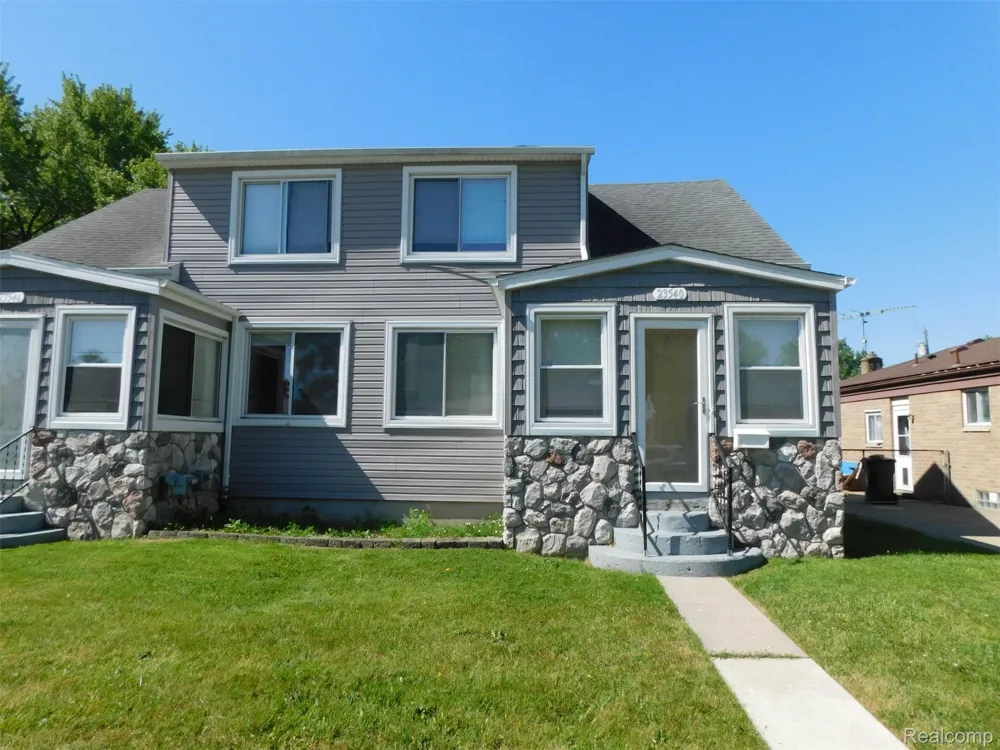 23540 GLENBROOK STREET St Clair Shores City, MI 48082