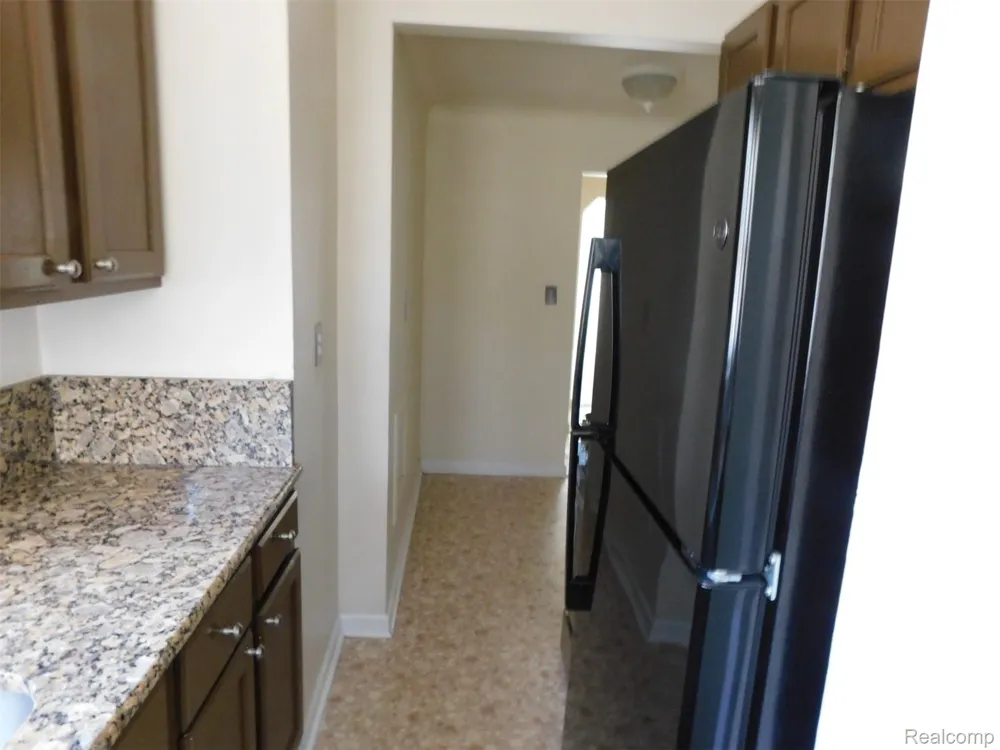 23540 GLENBROOK STREET St Clair Shores City, MI 48082