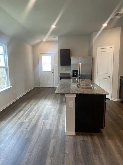 509 Pickel Drive Rockdale, TX 76567