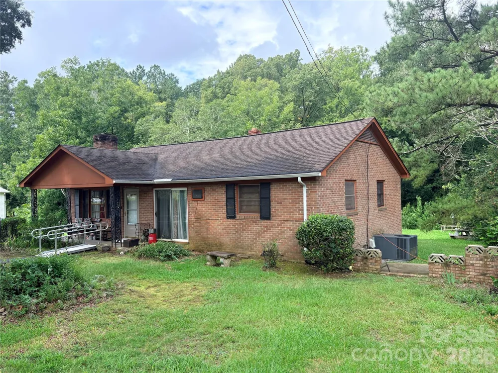 420 Hampton Road Lancaster, SC 29720
