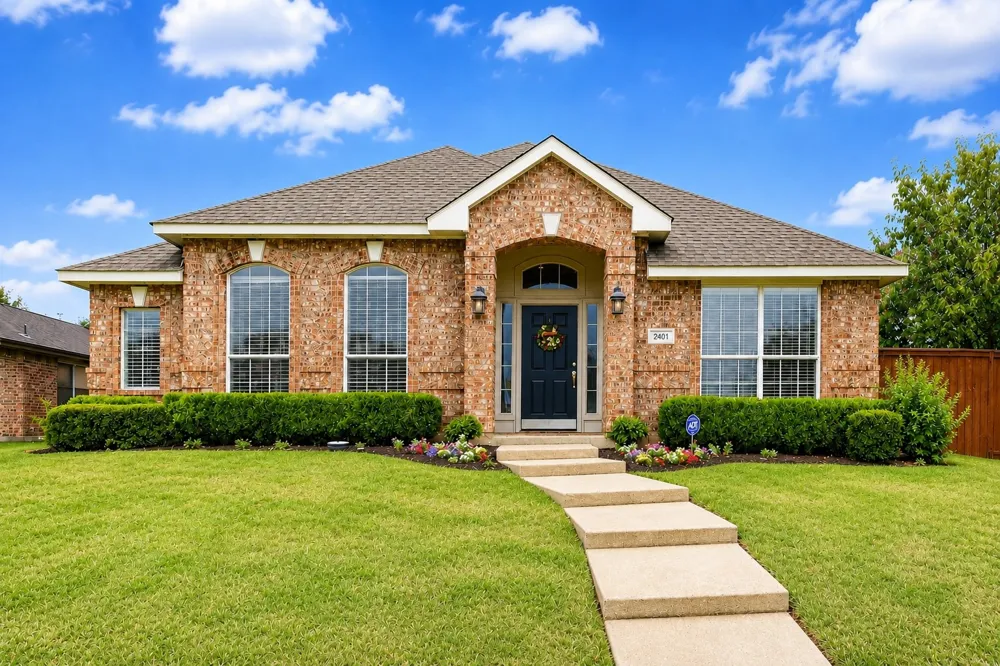 2401 Fieldcrest Drive Rockwall, TX 75032