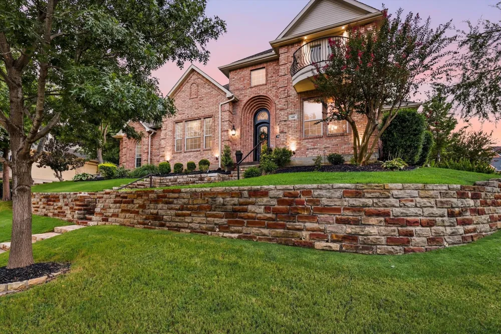 680 Chaparral Court Highland Village, TX 75077
