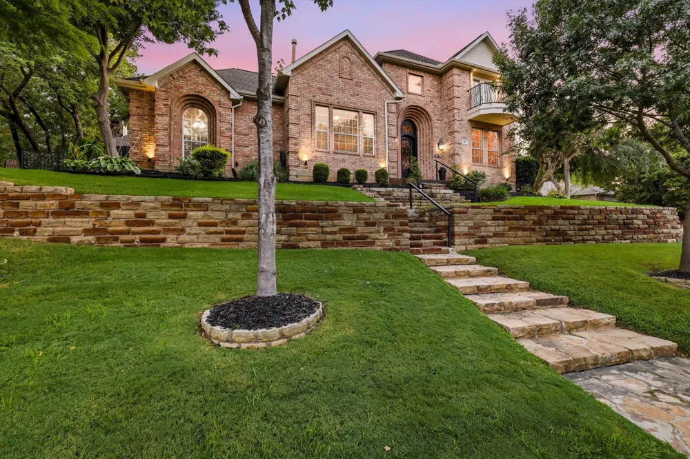 680 Chaparral Court Highland Village, TX 75077
