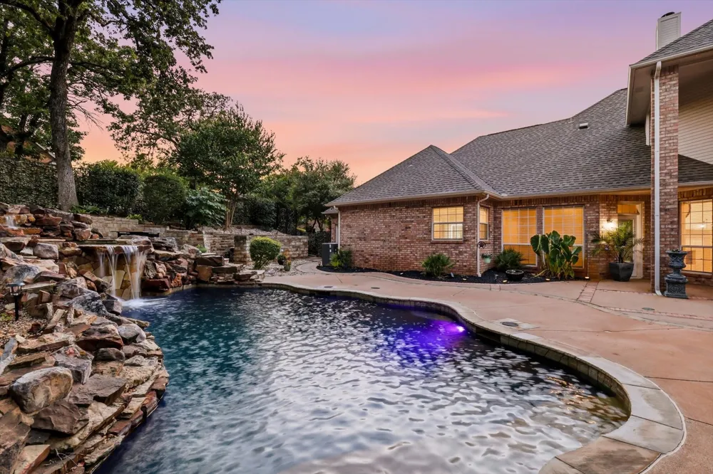 680 Chaparral Court Highland Village, TX 75077
