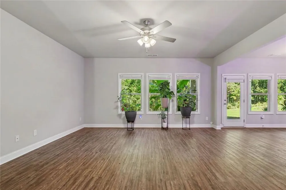 350 McGiboney Lane Covington, GA 30016