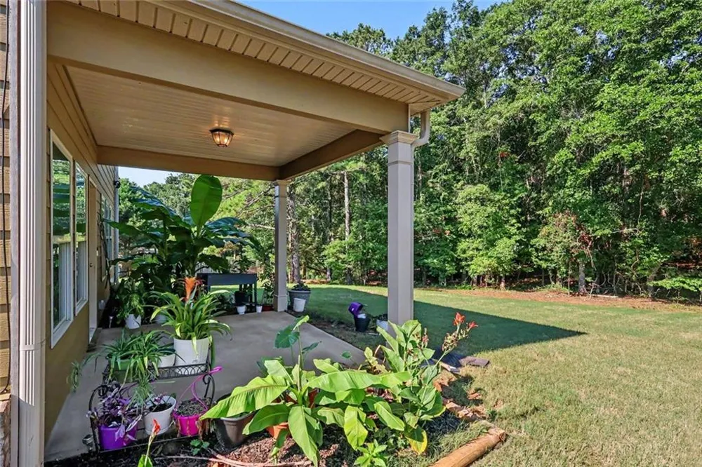 350 McGiboney Lane Covington, GA 30016