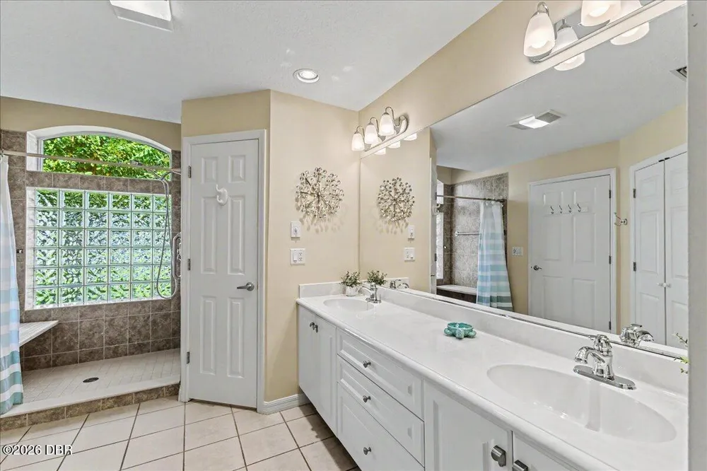 112 Bay Lake Drive Ormond Beach, FL 32174