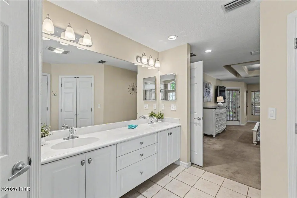 112 Bay Lake Drive Ormond Beach, FL 32174