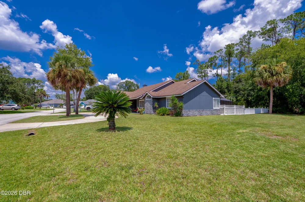 38 Weyanoke Lane Palm Coast, FL 32164