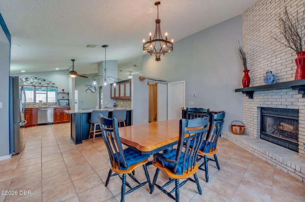 38 Weyanoke Lane Palm Coast, FL 32164