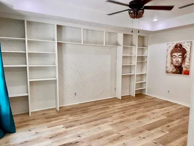 1635 Bradney Drive Houston, TX 77077