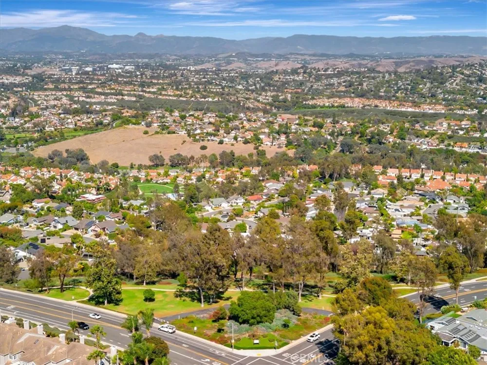 29642 Colebrook Drive Laguna Niguel, CA 92677