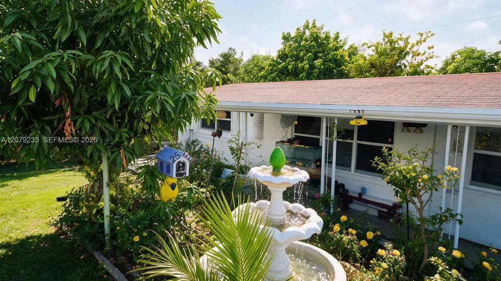 2506 Acapulco Dr Miramar, FL 33023