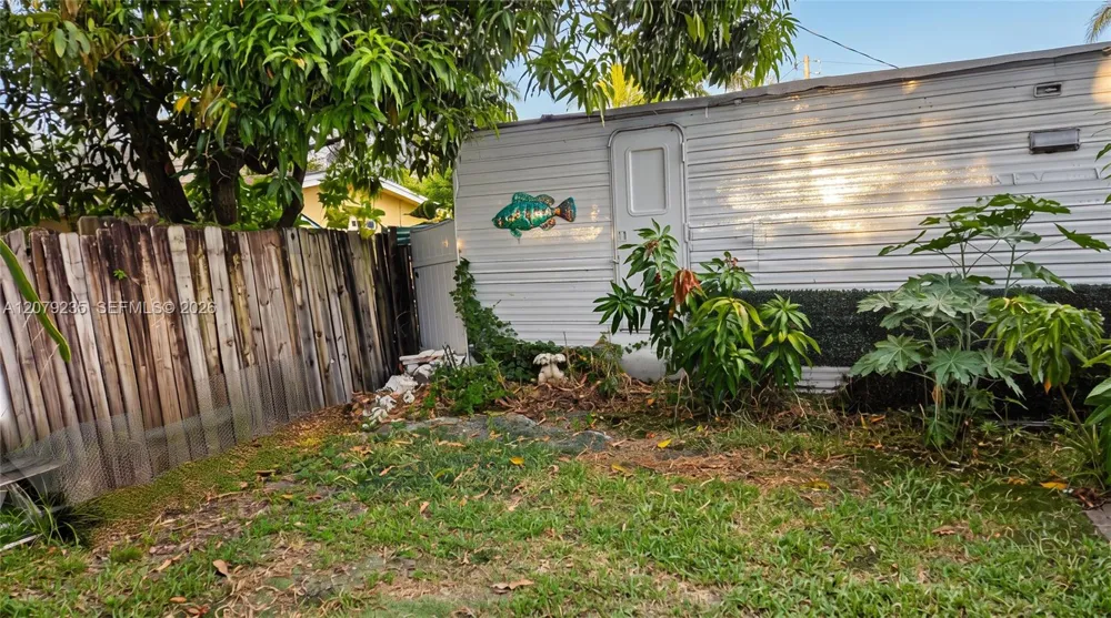 2506 Acapulco Dr Miramar, FL 33023