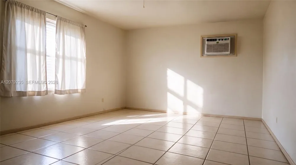 2506 Acapulco Dr Miramar, FL 33023
