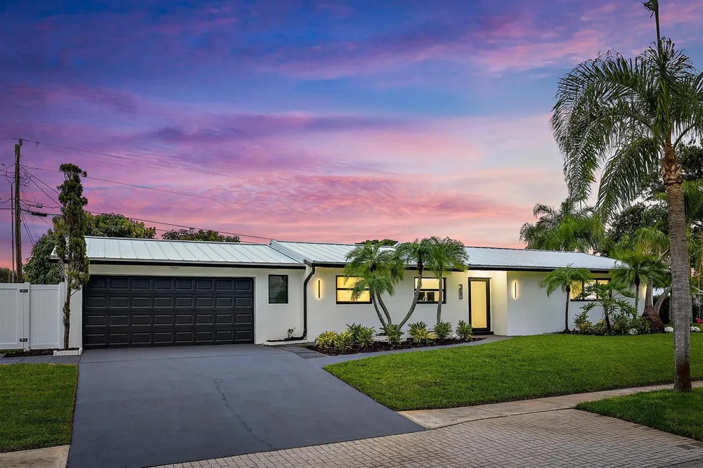 360 Saturn Avenue Tequesta, FL 33469