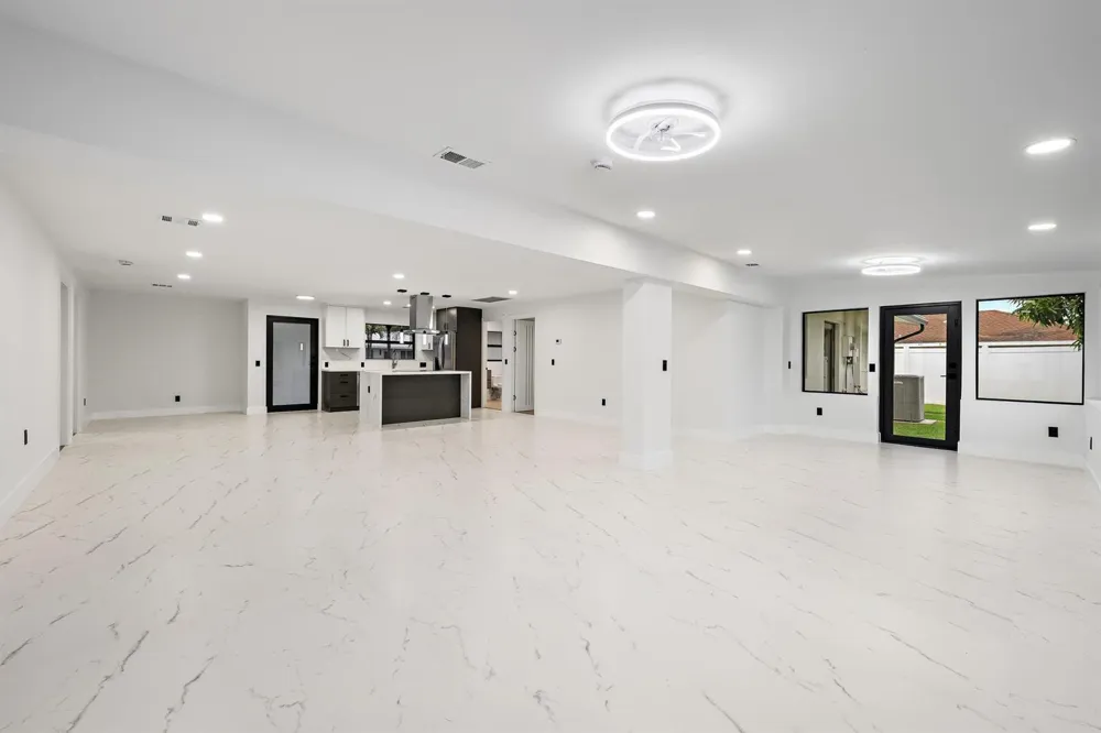 360 Saturn Avenue Tequesta, FL 33469