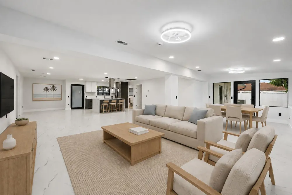 360 Saturn Avenue Tequesta, FL 33469