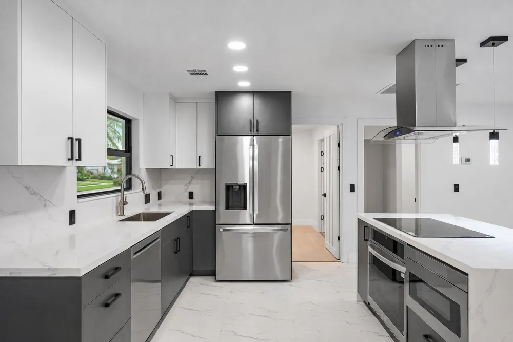 360 Saturn Avenue Tequesta, FL 33469